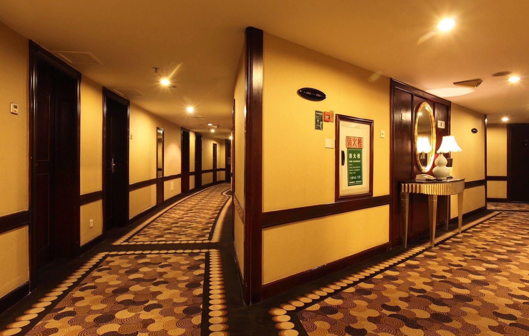 Weilai Conifer Hotel Csengcsou Kültér fotó