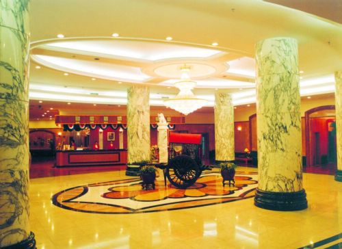 Weilai Conifer Hotel Csengcsou Beltér fotó